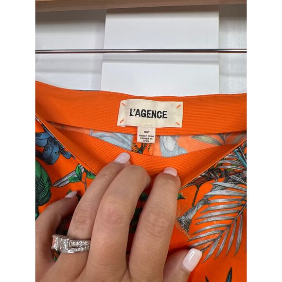 NEW L'Agence Clarisa Printed Bias Midi Skirt Orange Multi Parrot Size: Small - Picture 4 of 8